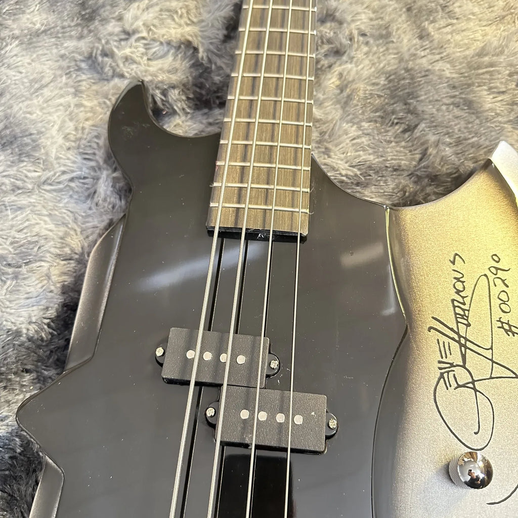 2025  Axe Bass Gene Simmons Guitar Bass Black 4 Strings