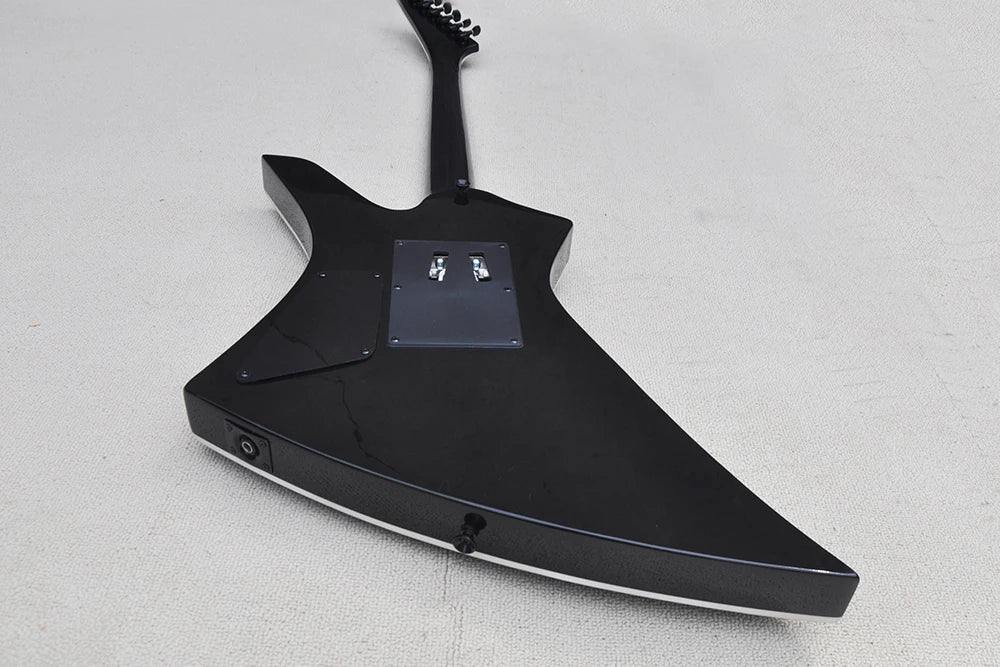 Special-shaped Black 6 Strings Electric Guitar with Flame Maple Veneer Rosewood Fretboard Offer Customize YSGS-8119