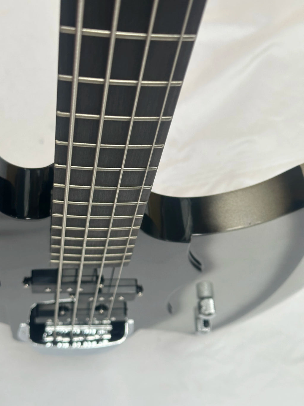 Gene Simmons Bass 4 strings Style Bass Axe Signiture guitars in stock Electric Guitarra