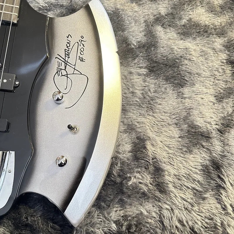 2025  Axe Bass Gene Simmons Guitar Bass Black 4 Strings