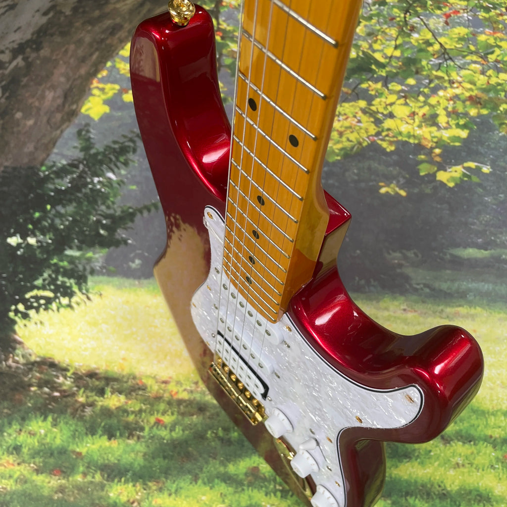 Electric guitar, metal red maple fingerboard, 2H1S pickups guitars