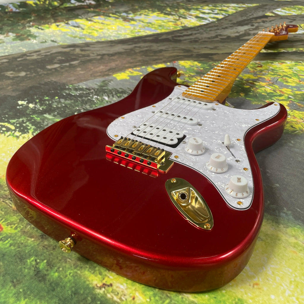 Electric guitar, metal red maple fingerboard, 2H1S pickups guitars