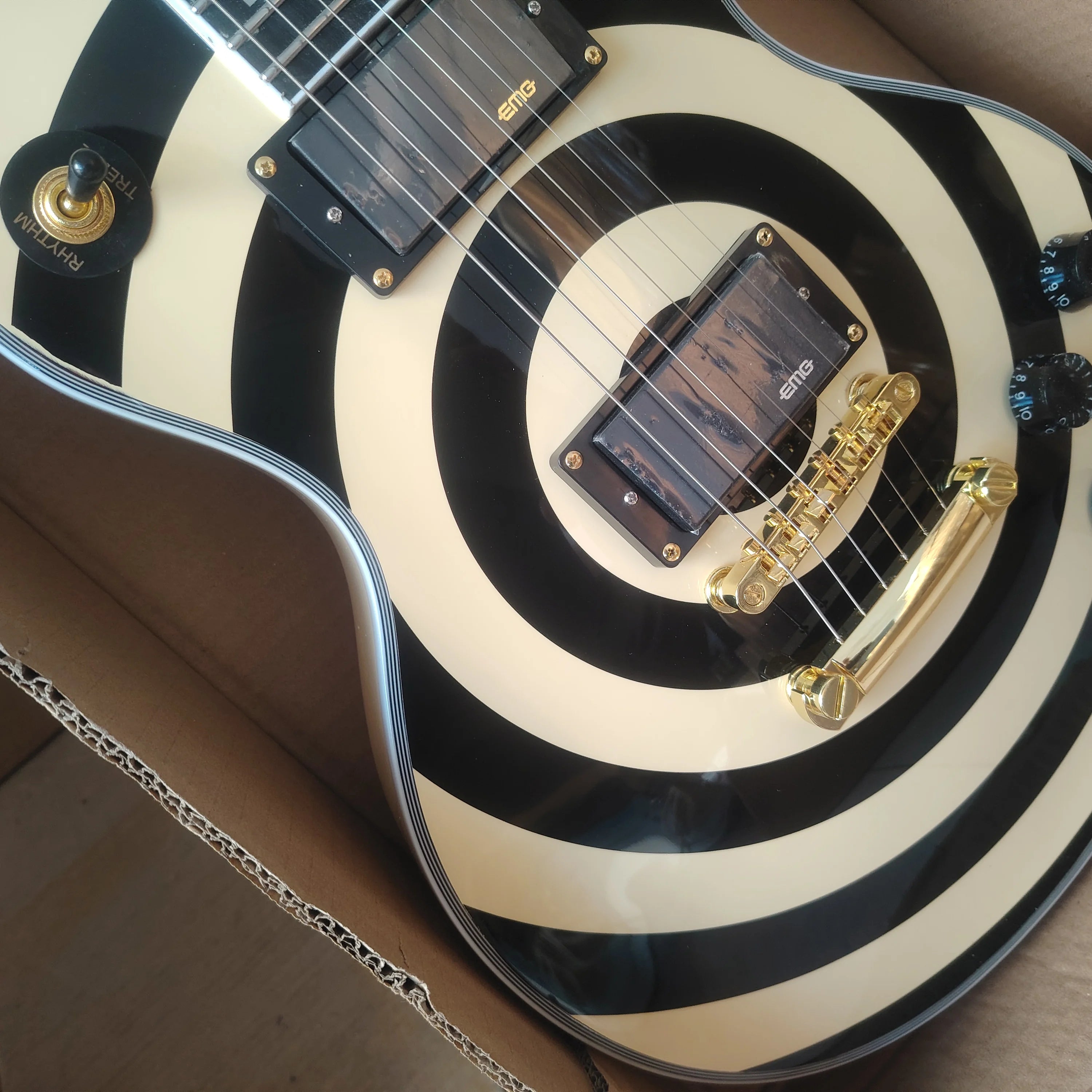 Electric guitar! High quality ZAKK electric guitars, EMG pickups, gold accessories in stock, fast shipping