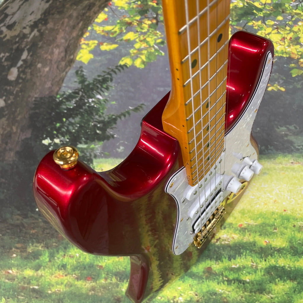 Electric guitar, metal red maple fingerboard, 2H1S pickups guitars